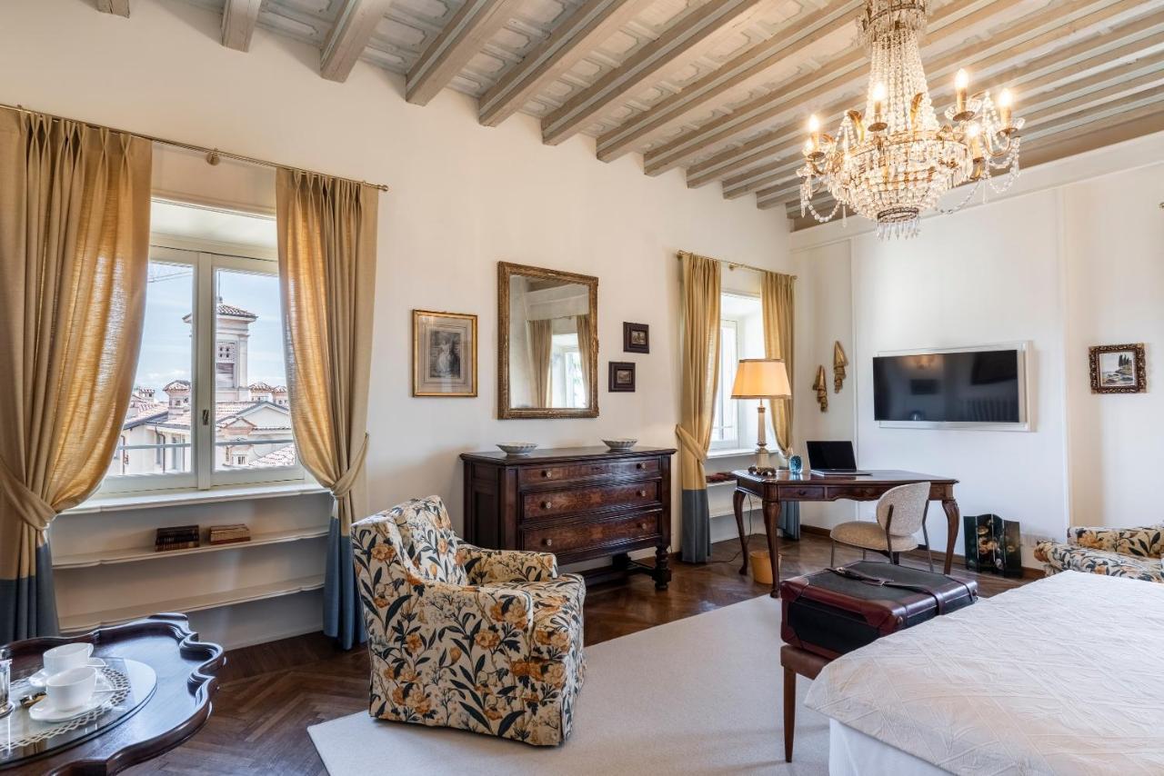 Foresteria Di Palazzo Radici 베르가모 외부 사진