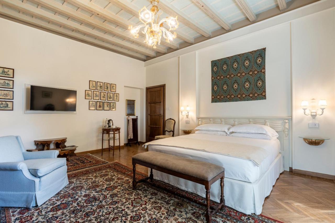 Foresteria Di Palazzo Radici 베르가모 외부 사진
